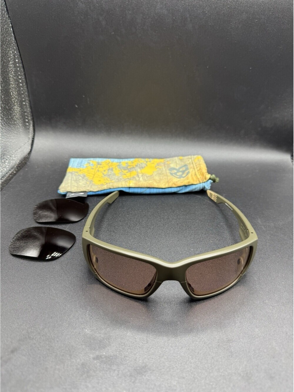 Oakley Style Switch Matte Dark Green/VR50 Bob Burnquist OO9194-13